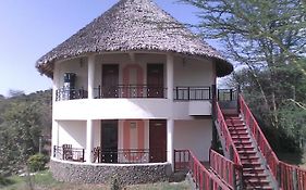 Sirville Lake Elementaita Lodge